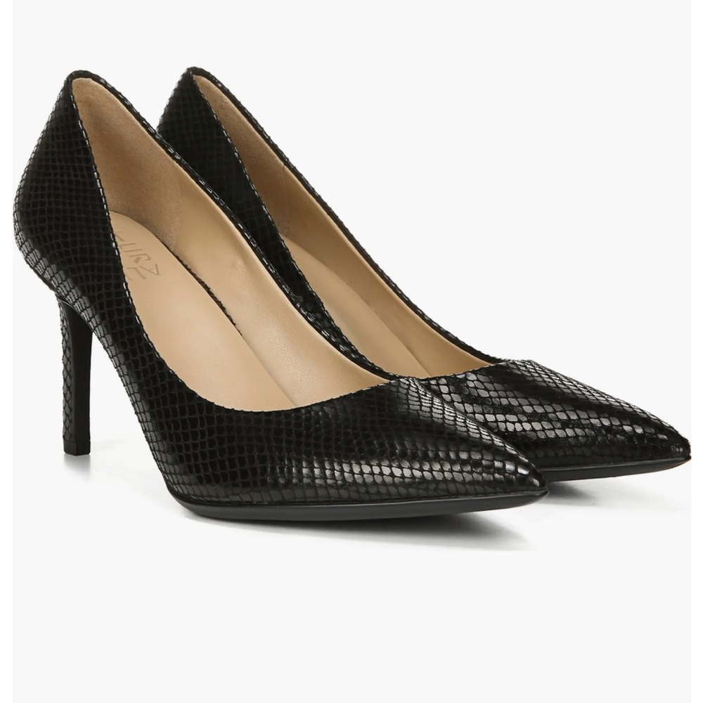 Naturalizer Black Textured Heels